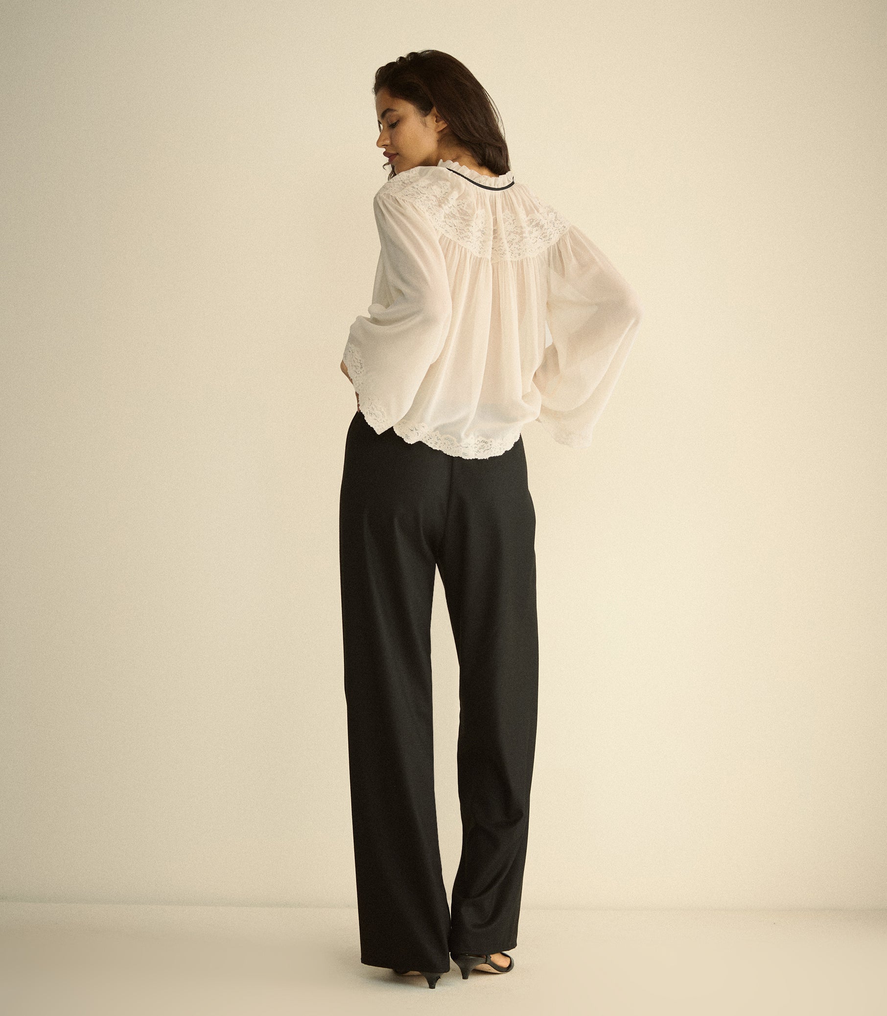 LAVONA PANT -- BLACK