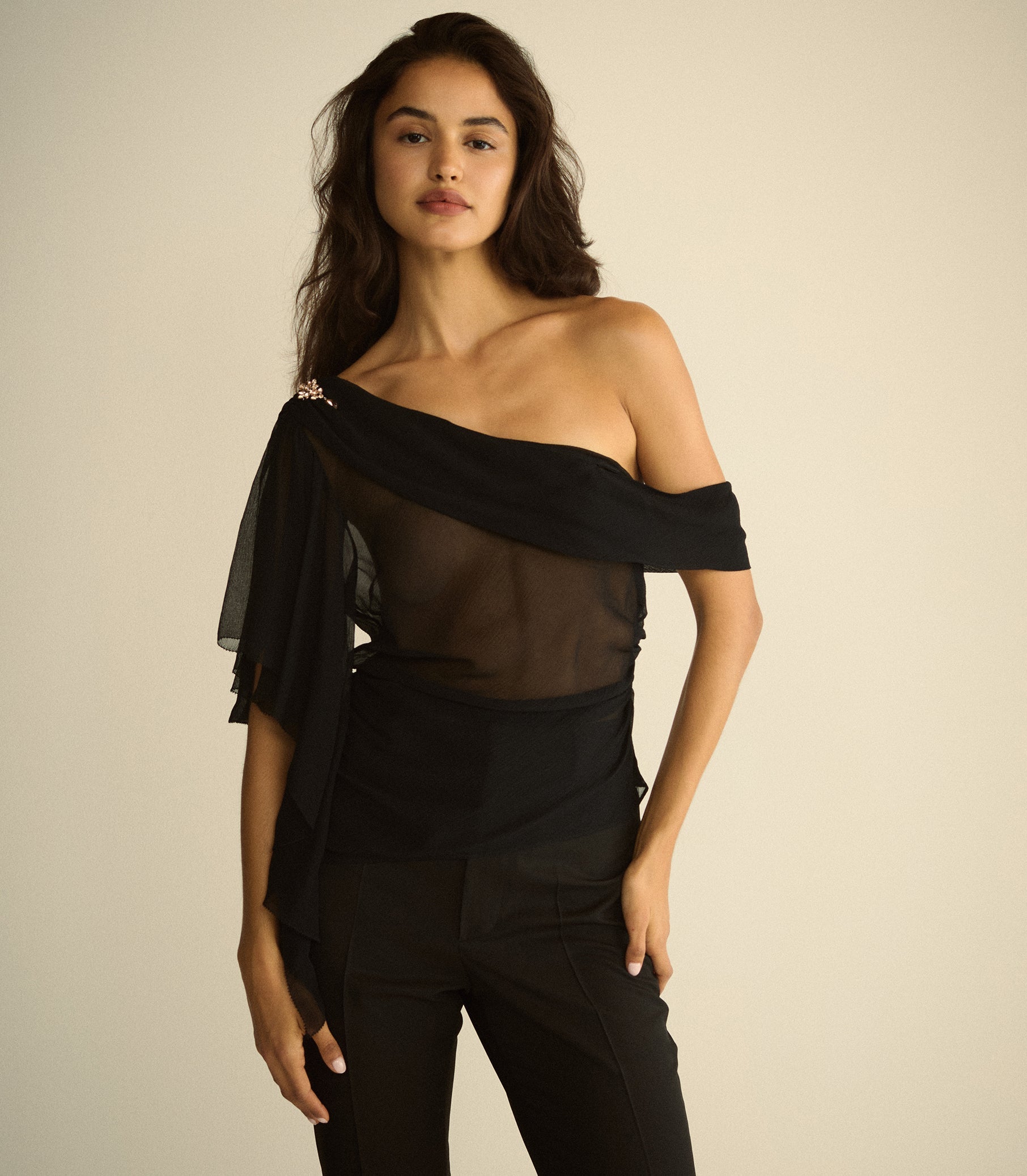 OPERA TOP -- BLACK